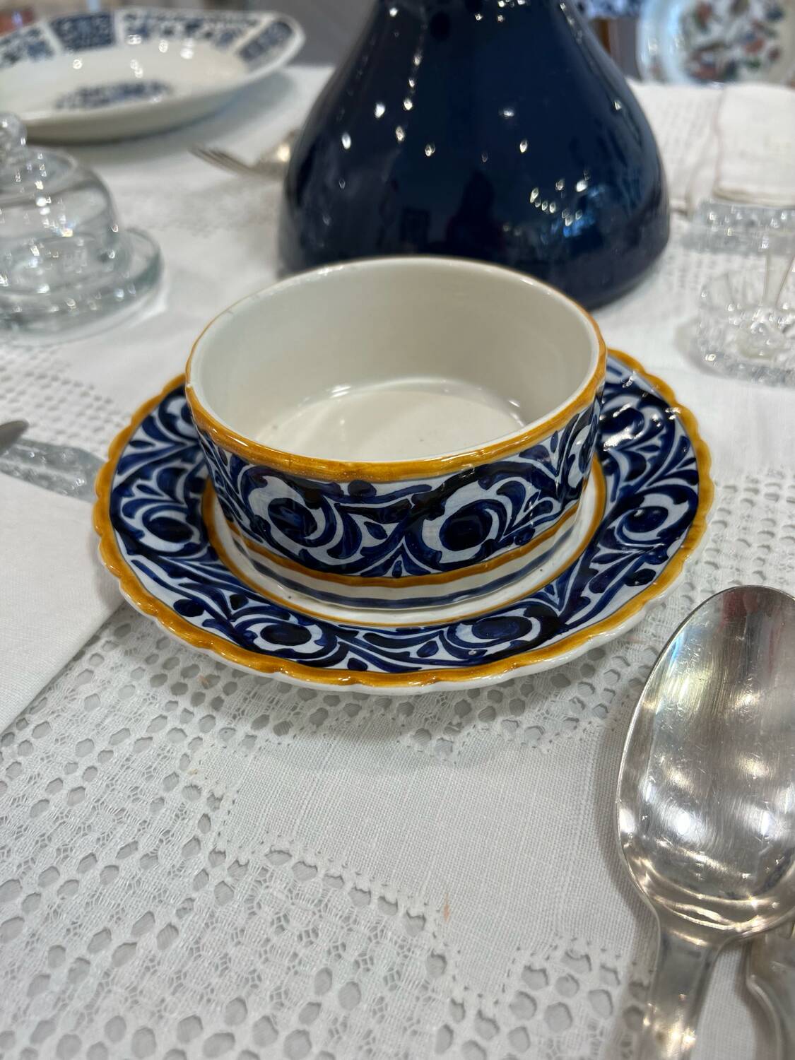 HB Quimper round sauceboat