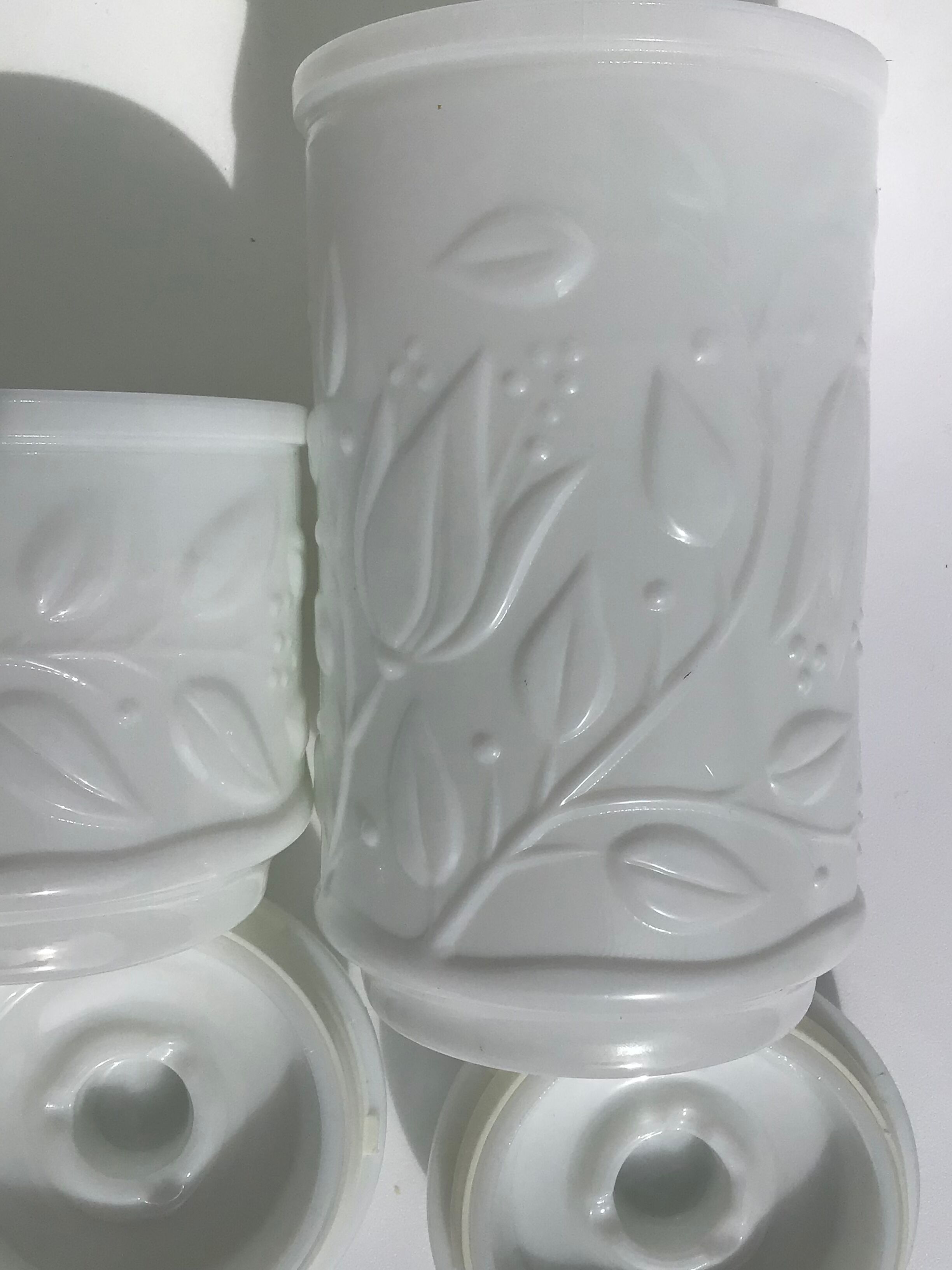 Set 2 hermetic jars white opal glass