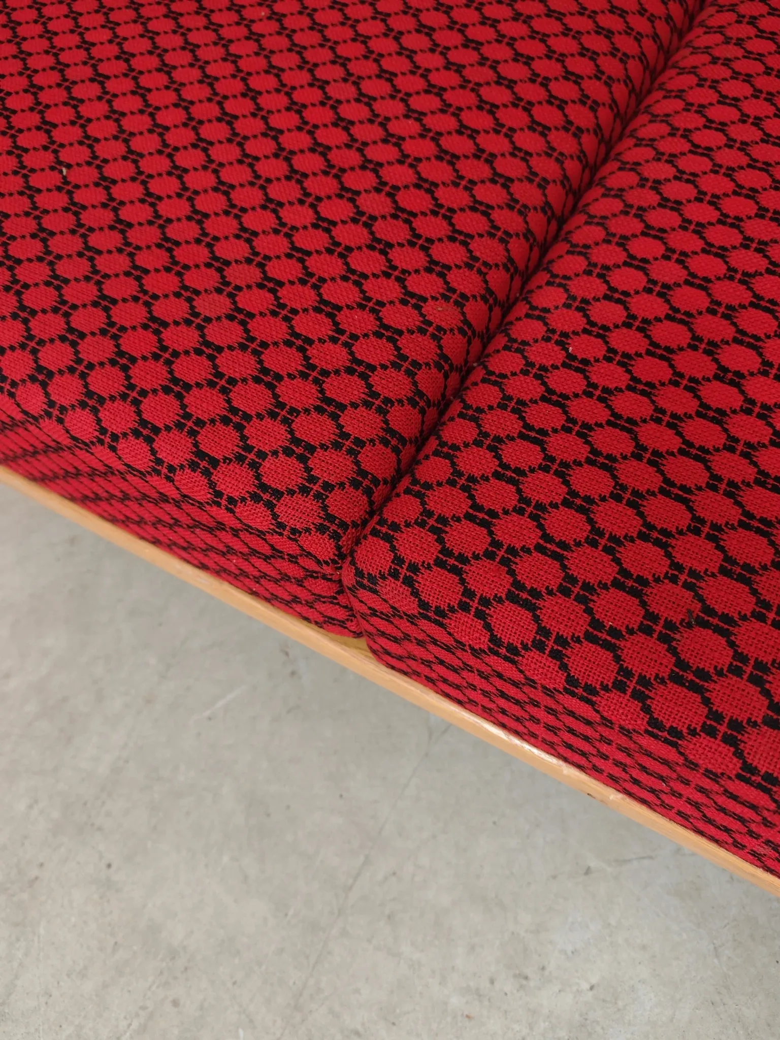 Folding bench Daybed sofa red and black fabric Libena Ex Teh