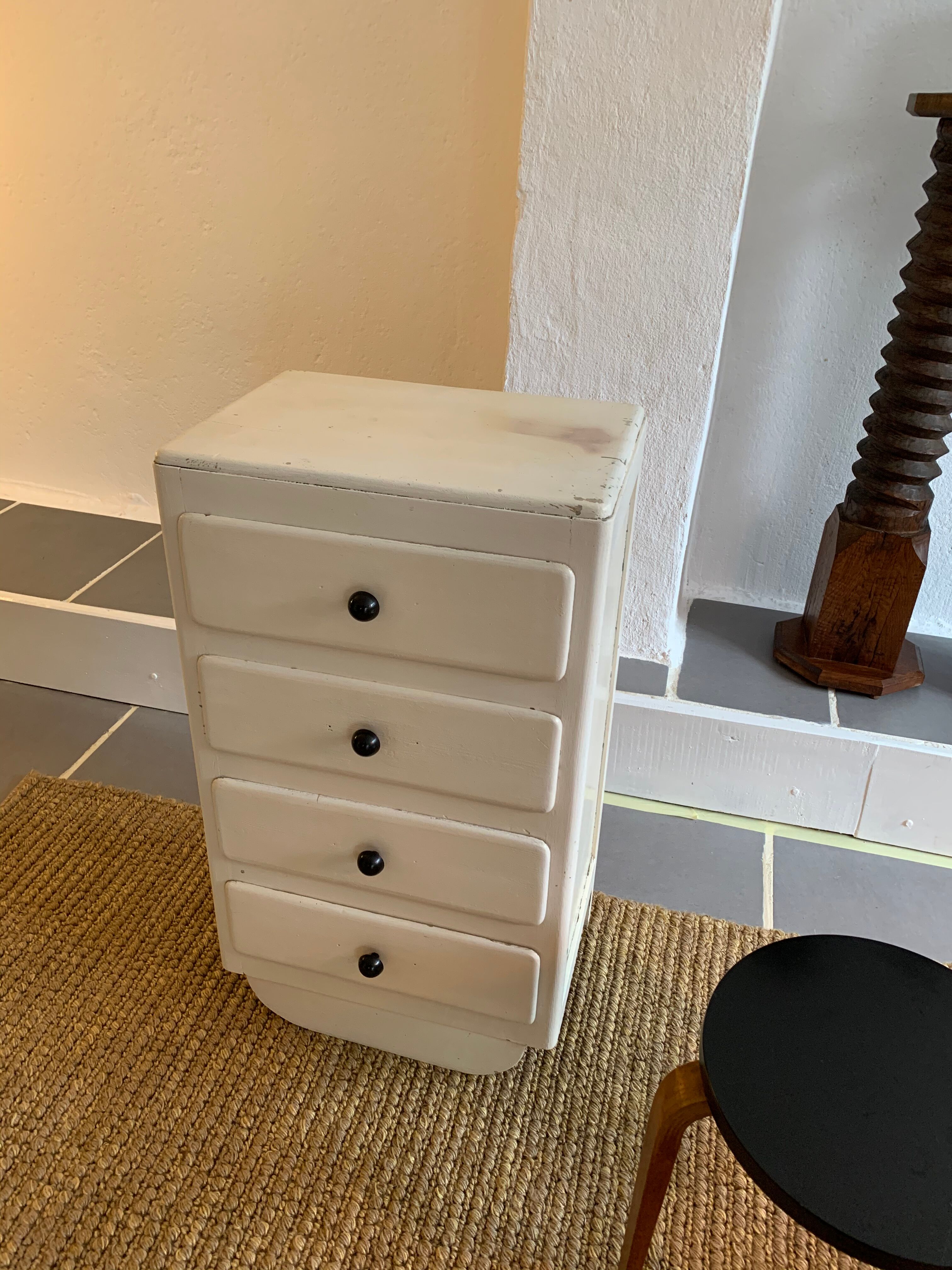 Art Deco Wood Clothing chest of drawers