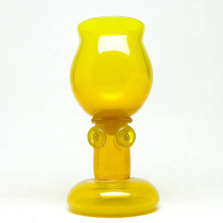 Vase moderniste, en verre jaune, conçu par J. Słuczan-Orkusz, Pologne, années 1970