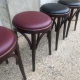 Suite de 4 tabourets de bistrot (assises neuves)