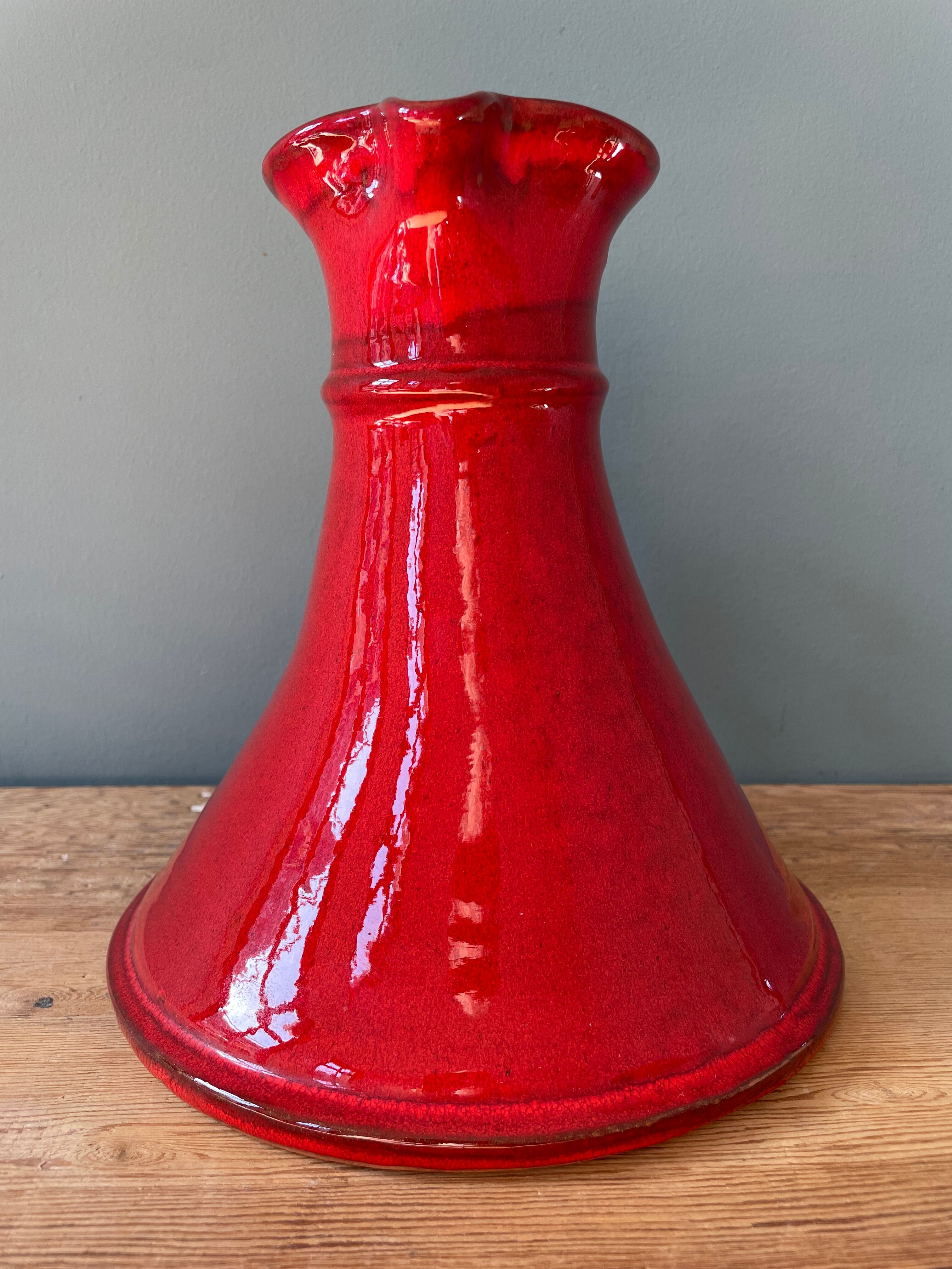 Wide pitcher in glazed sandstone