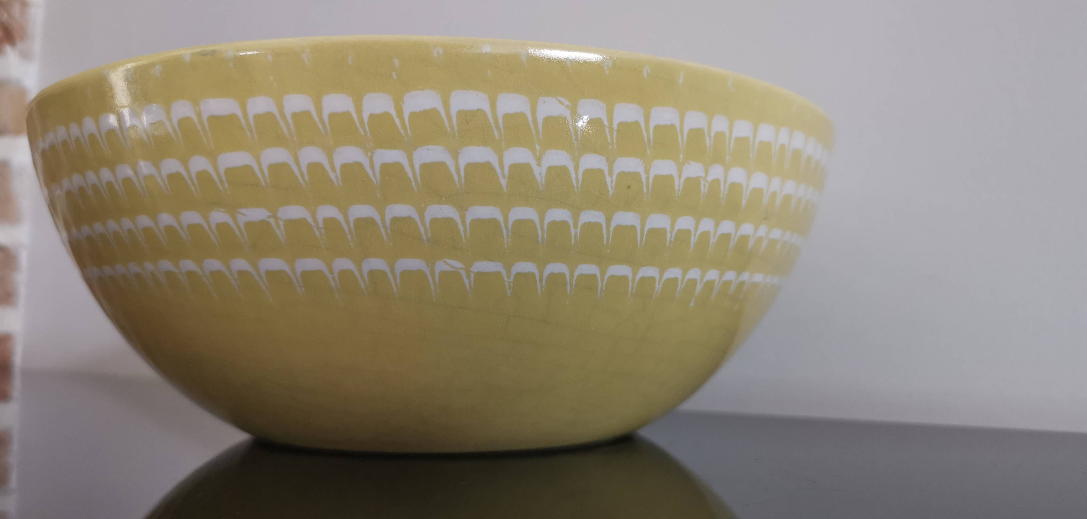 Old vintage Longchamp sun yellow salad bowl