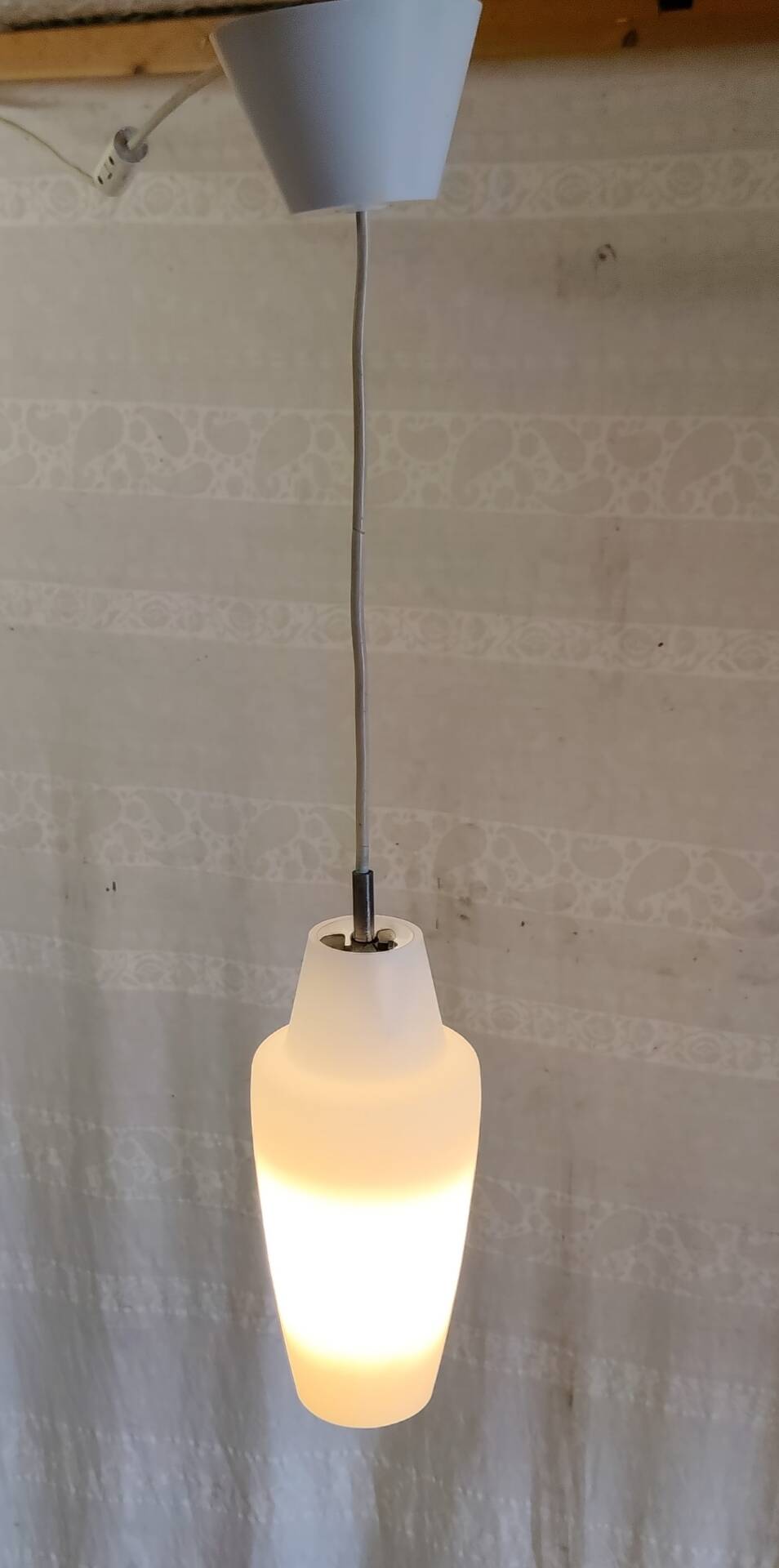Suspension design par Louis Kalff pour Philips - mid.XXeme