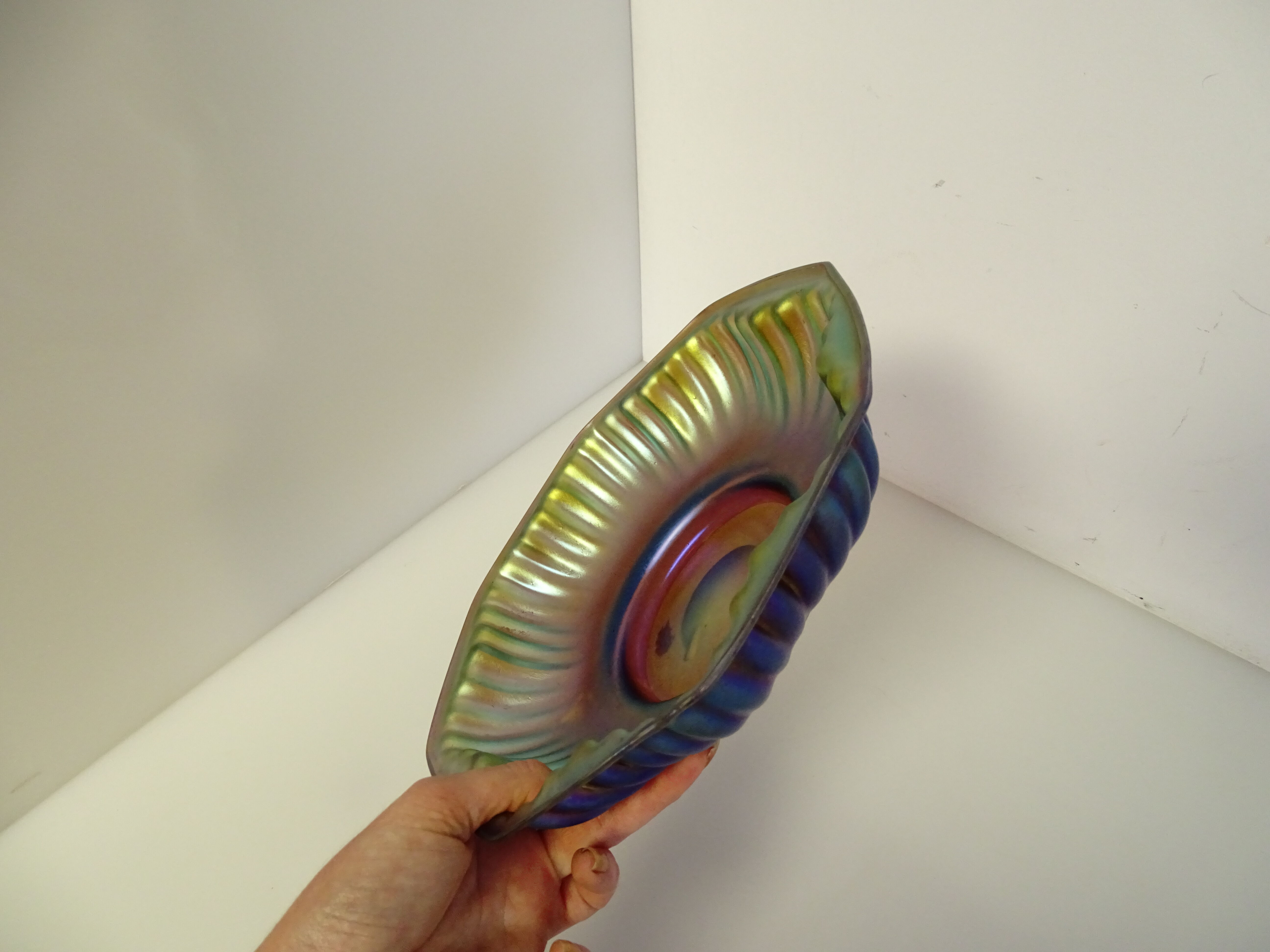 Austrian iridescent glass cup 1900 Loetz Kralik