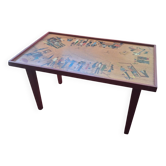 Table basse en bois scènes peintes midcentury