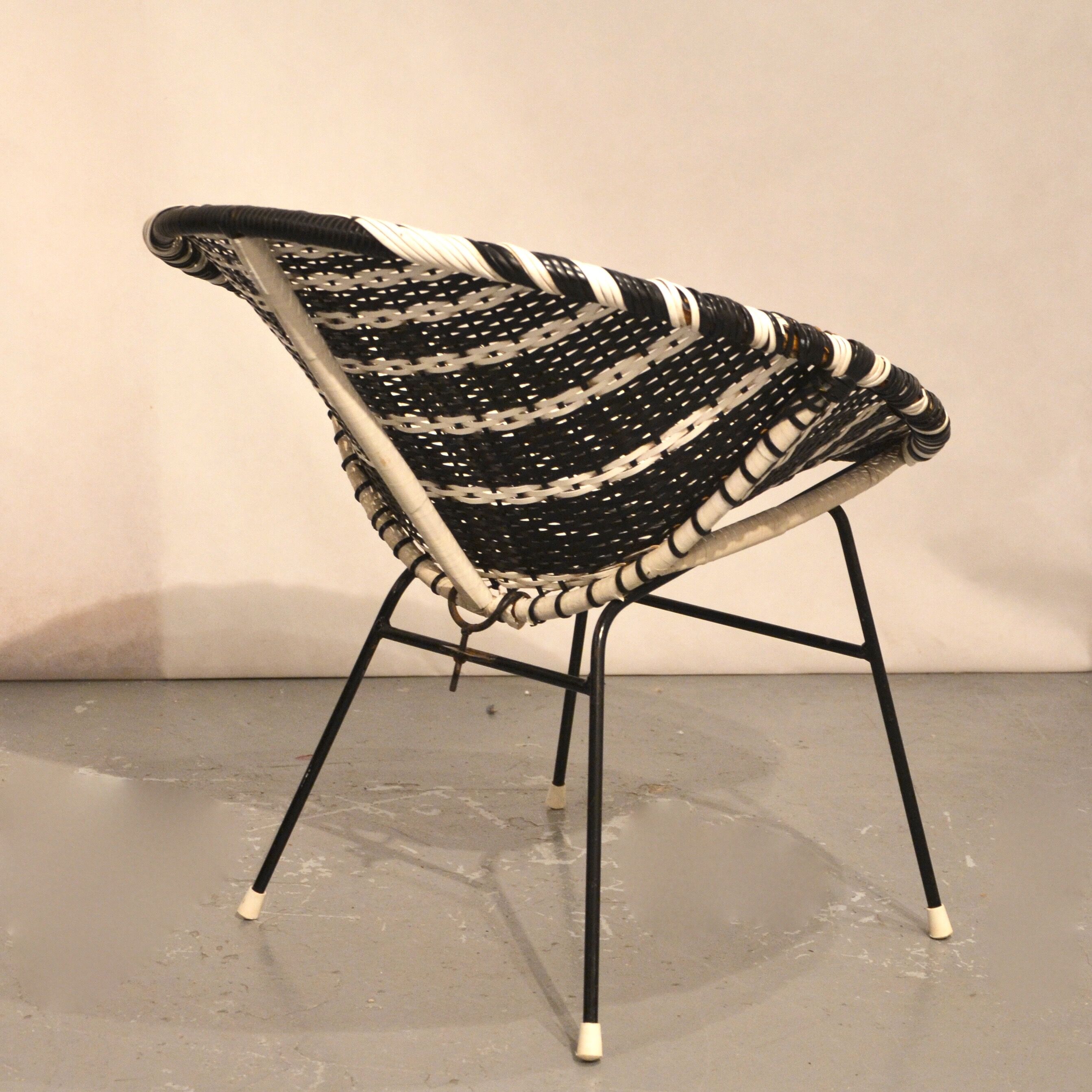 Black and white basket armchair