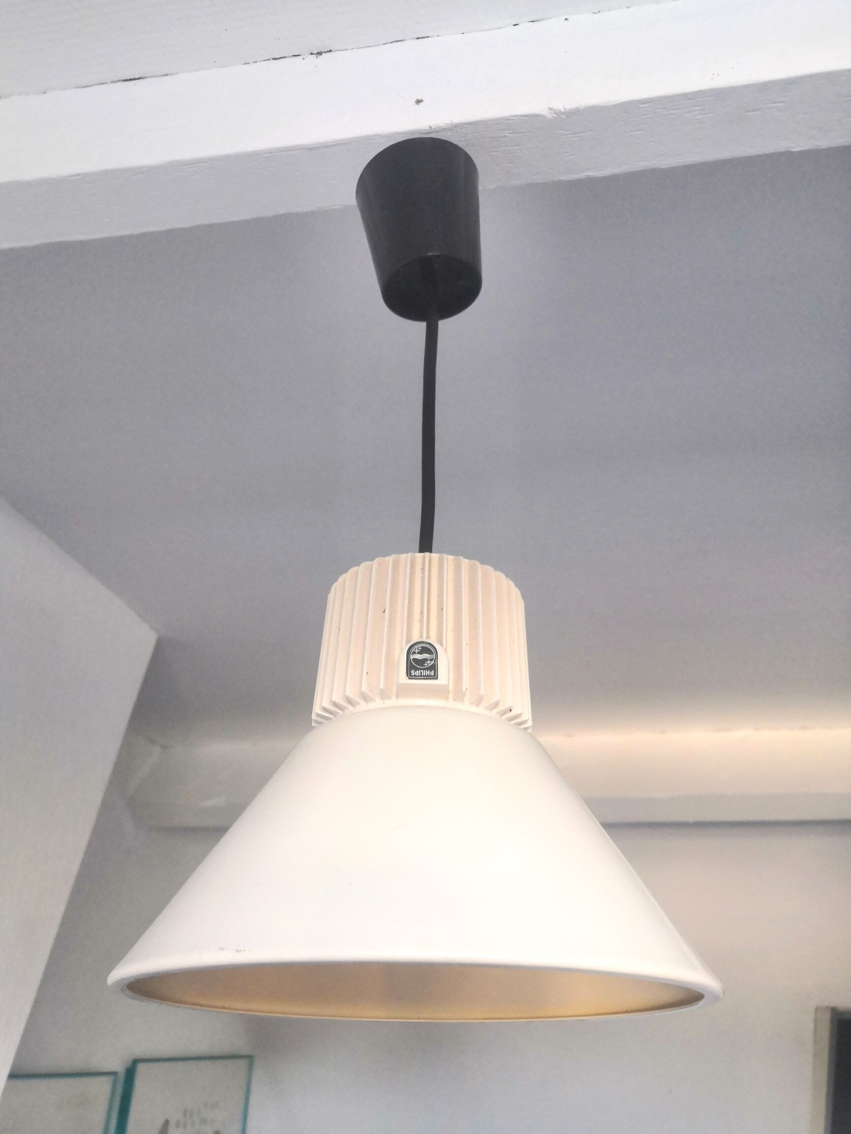 Factory suspension in metal design Philips 60s - 70s