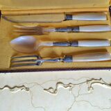 Gigot / Salad cutlery in Bakelite