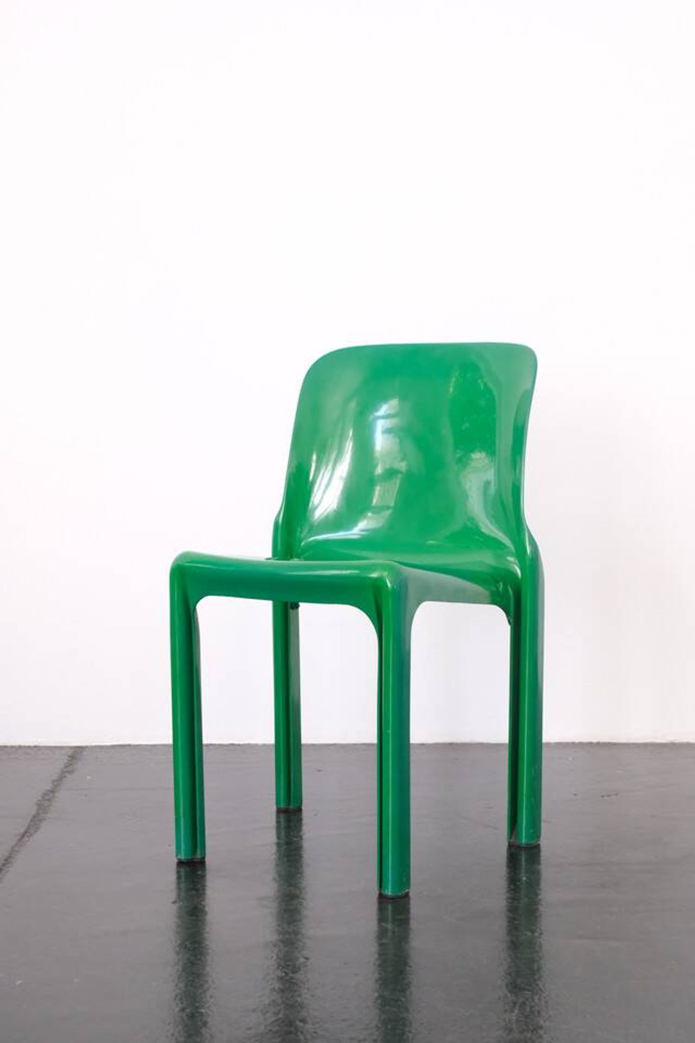 Green "Selene" chair by Vico Magistretti / Artemide