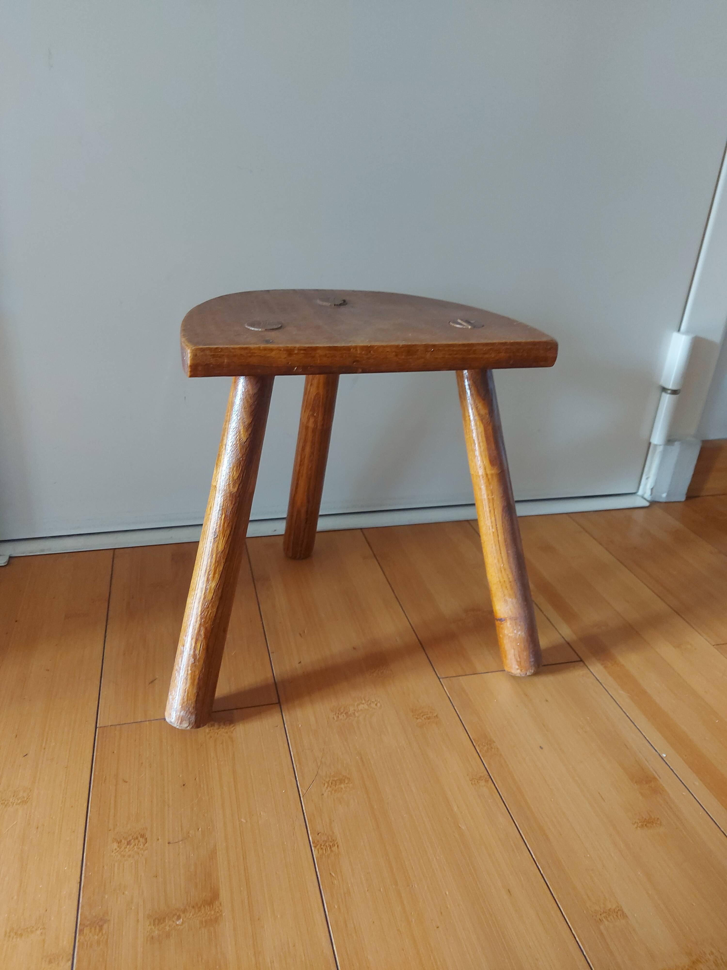 Cowwood stool
