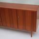 Petit buffet des années 1960 en noyer