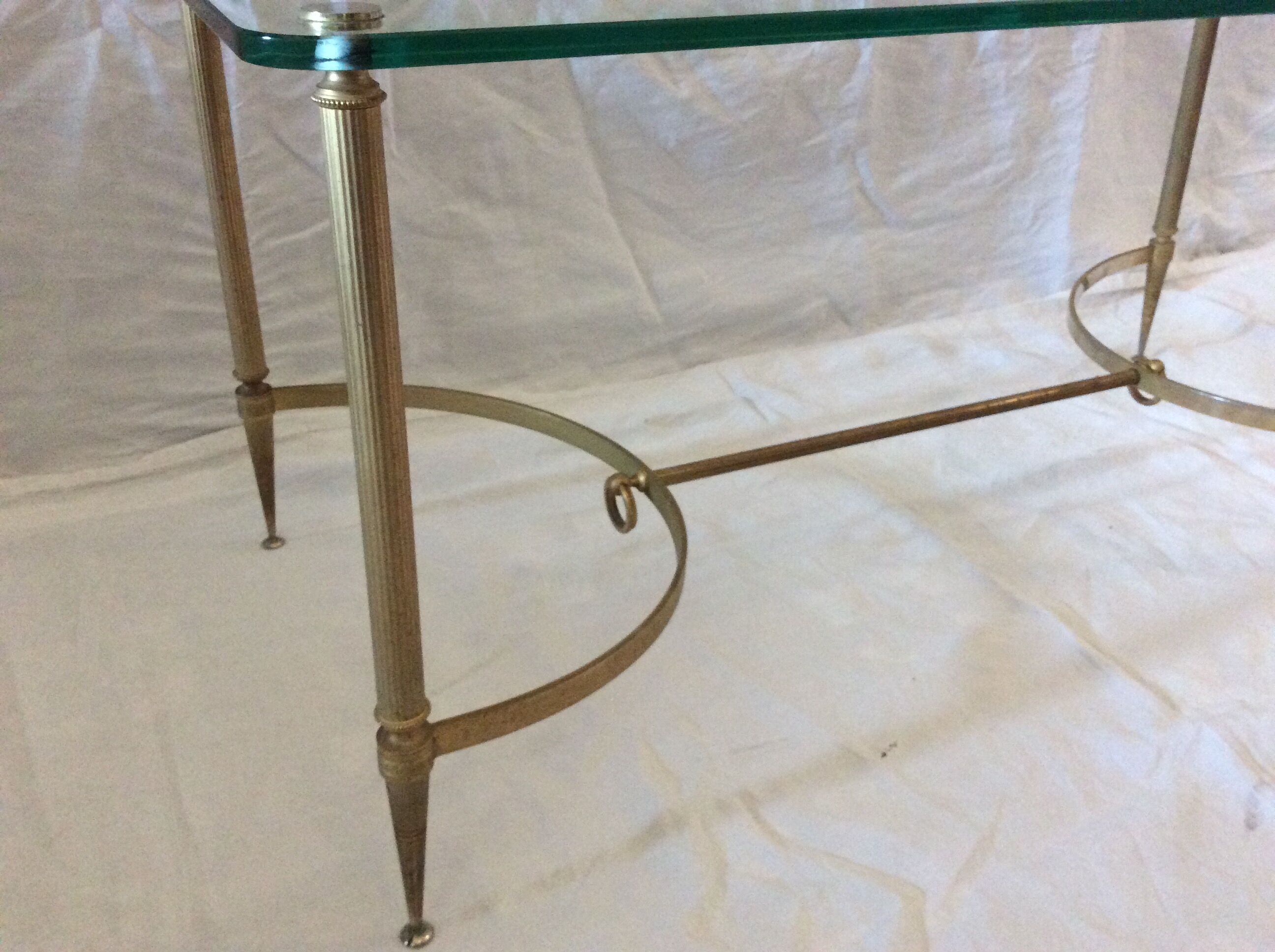 Table 60´ - 70´ low brass and glass