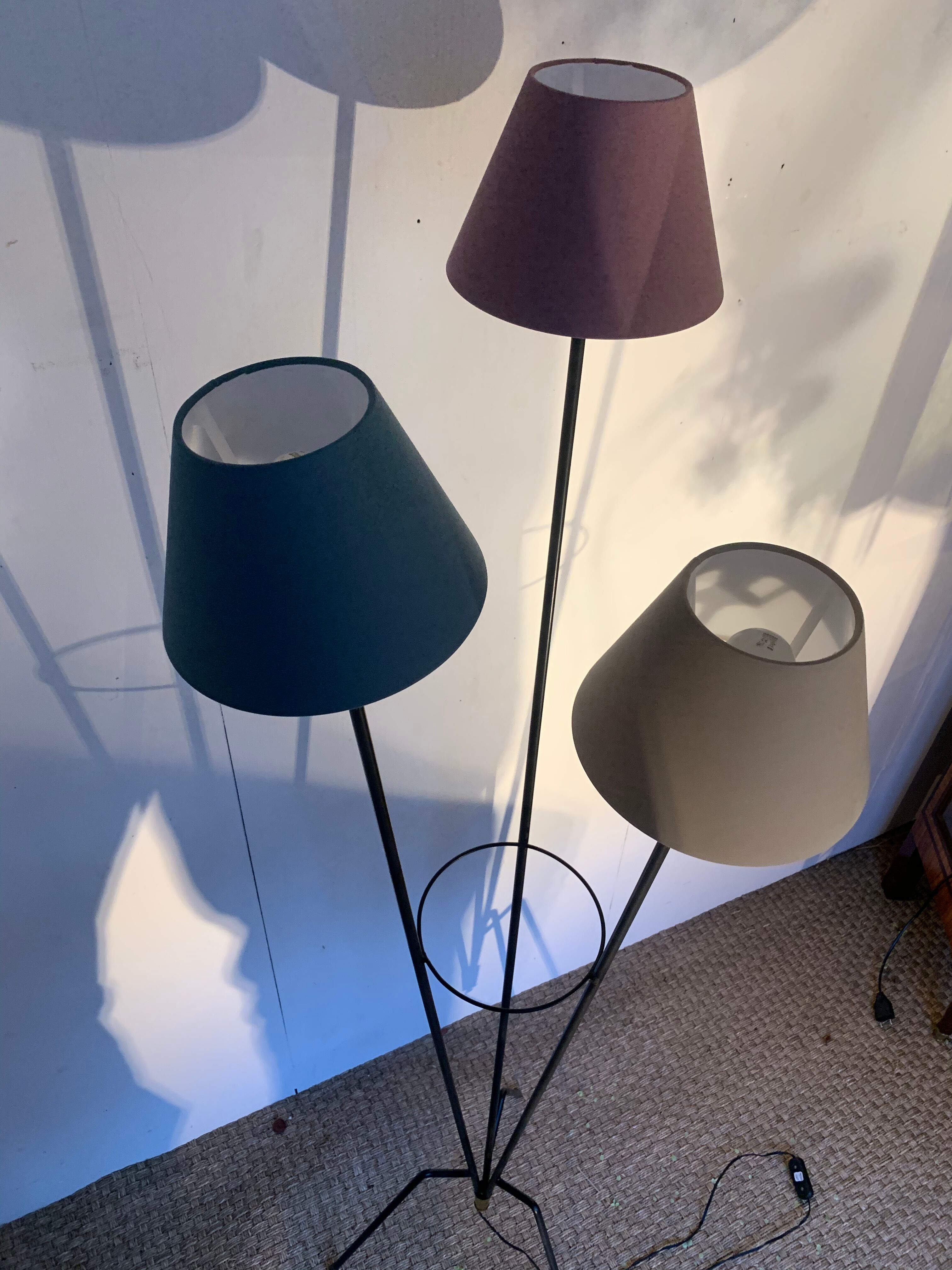 Floor lamp