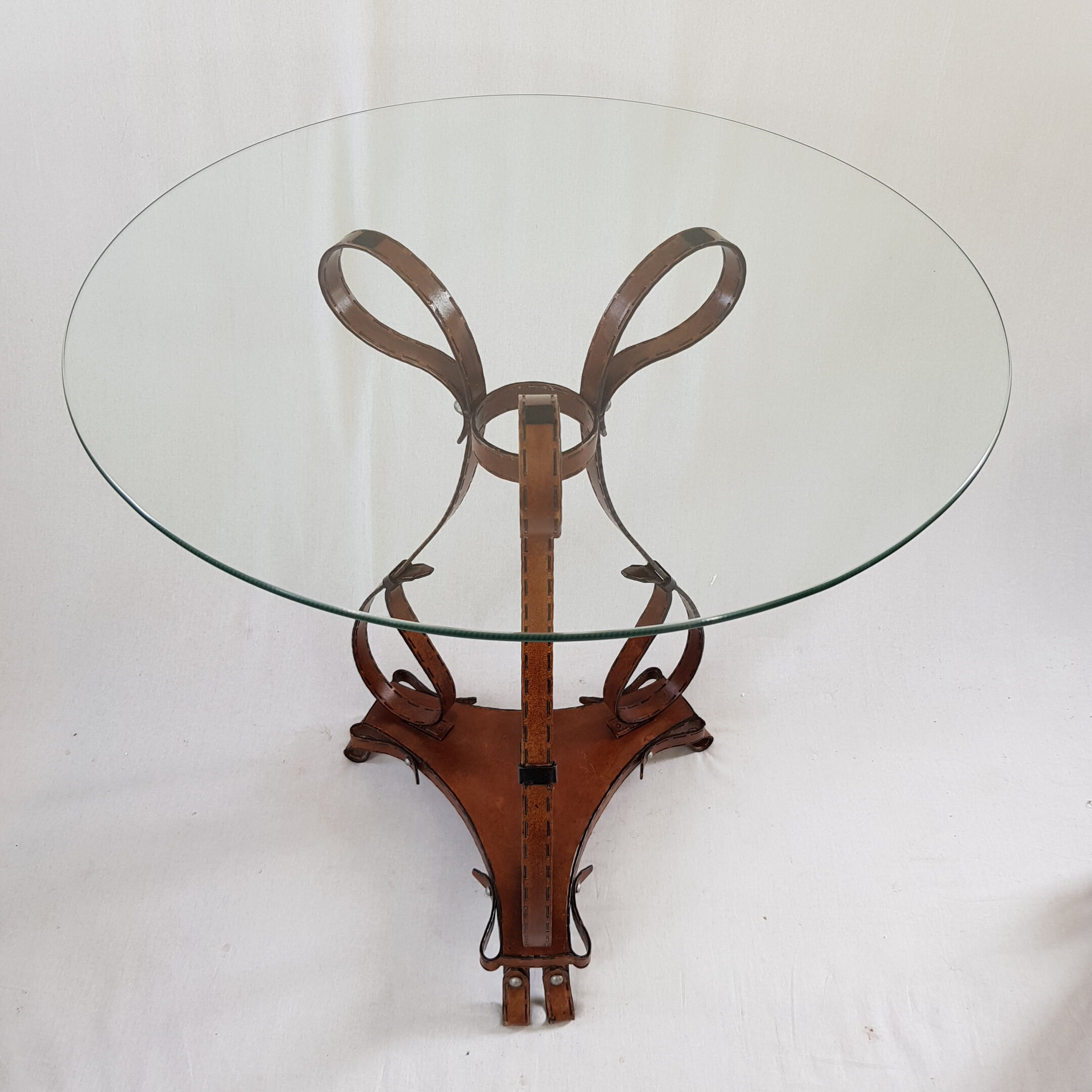 Painted side table in steel, effect trompe l'oeil