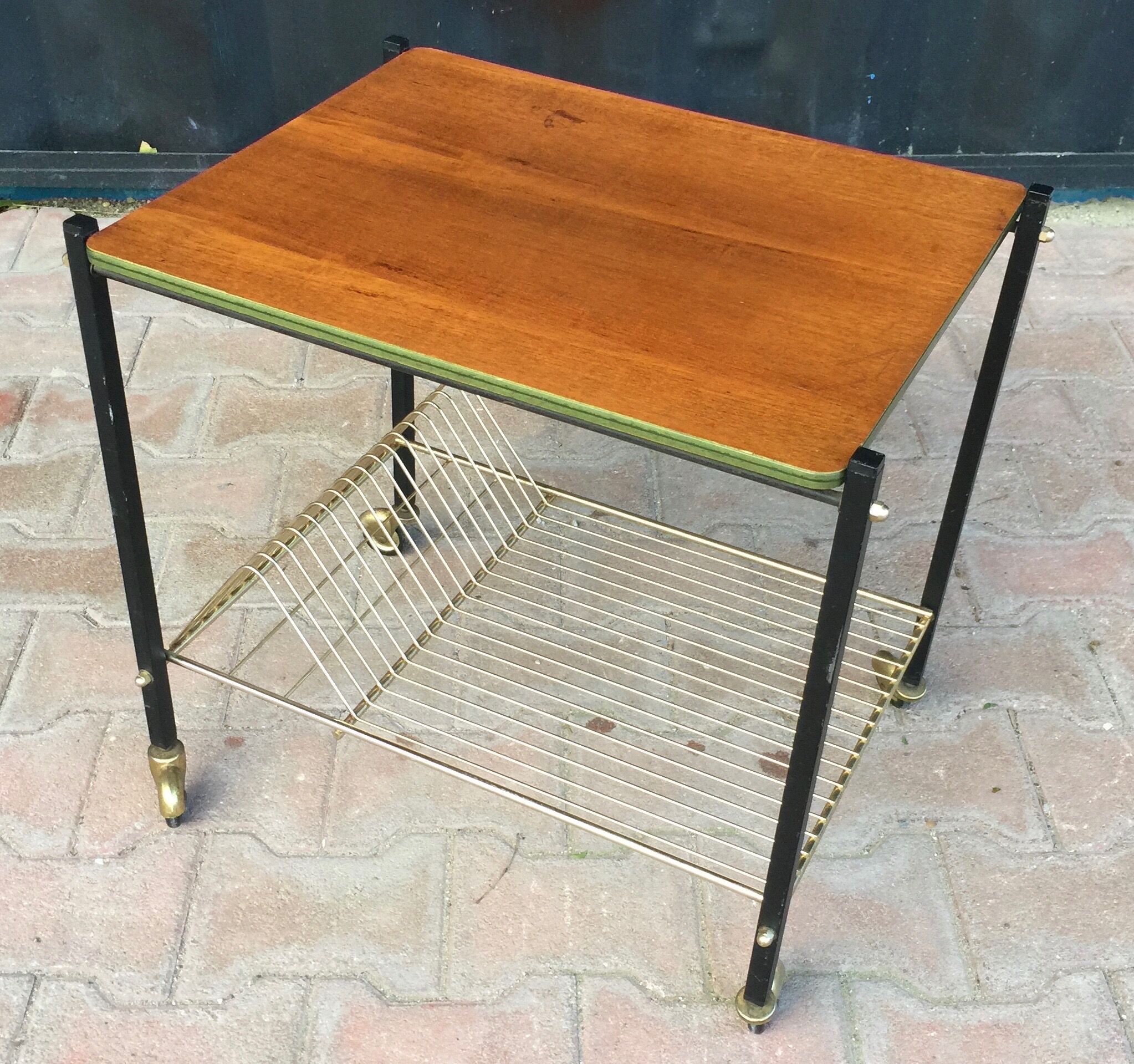 Door table - vinyls