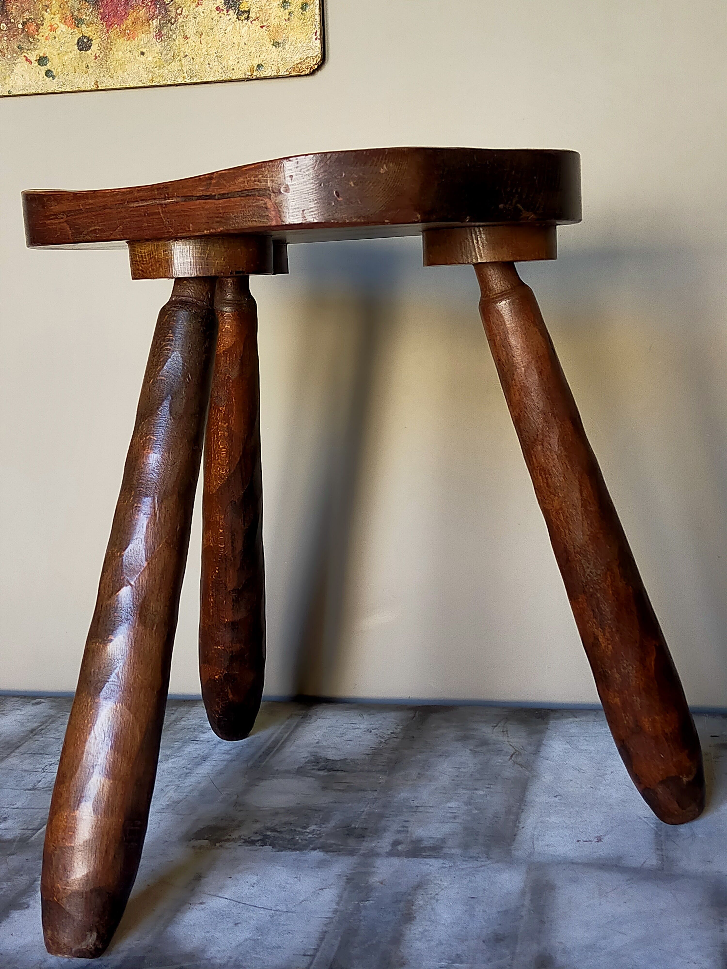 Vintage tripod stool form free feet solid wooden rockets