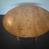 Ash round table