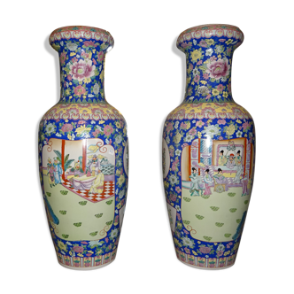 Pair of chinese vases