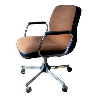 Fauteuil de bureau pivotant à roulettes