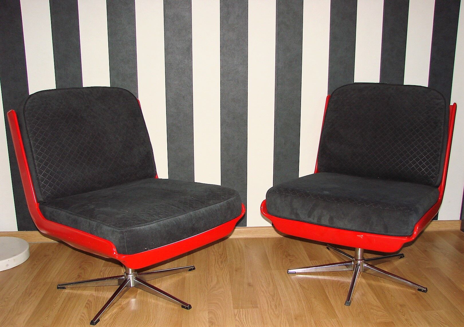 Pair of Dinna Veb Mobel Kombinat armchairs, Germany 1960s