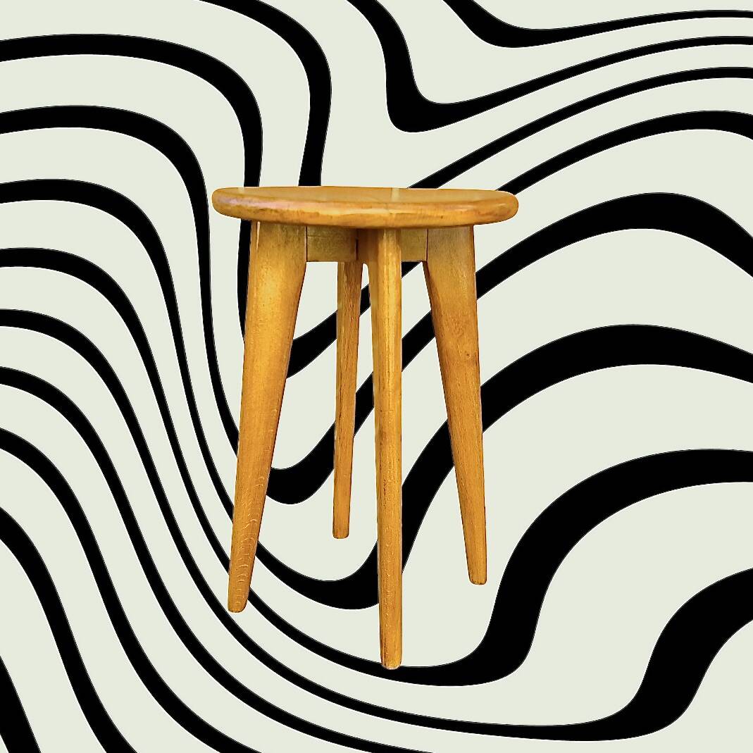 Scandinavian style stool in solid wood, splayed legs, 1960s.