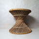 Table basse sablier en rotin vintage