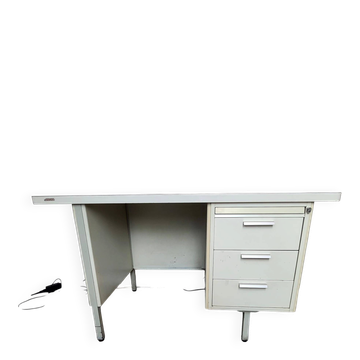 Industrial metal desk Strafor