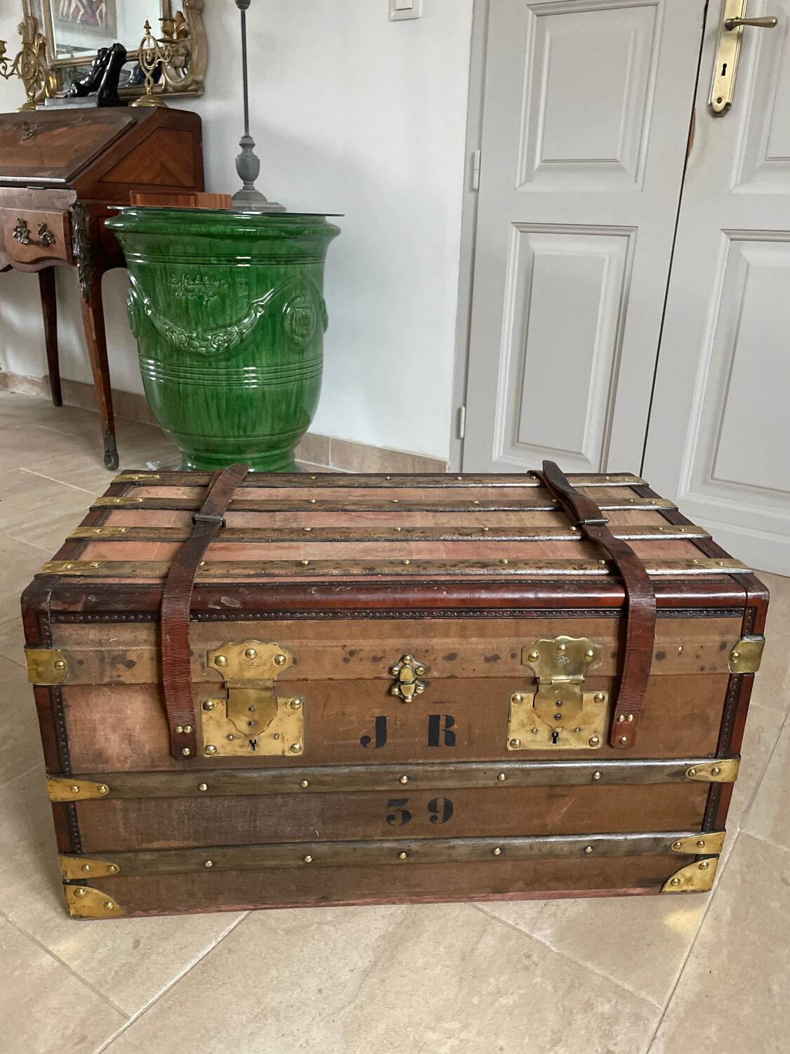 Travel trunk late nineteenth century
