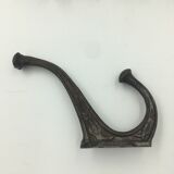 Set of 5 cast iron hooks
