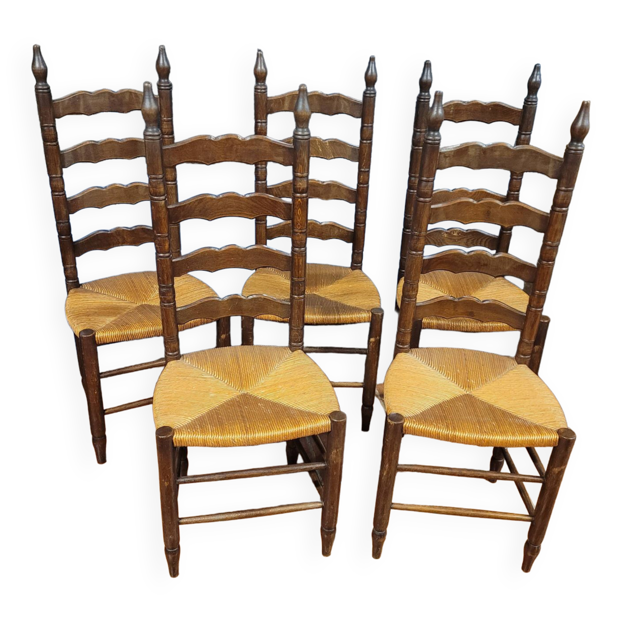 Set of 5 Picardy dining room chairs