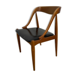 Chair Model 16 design Johannes Andersen, published by Udulm, distributed by Samcom