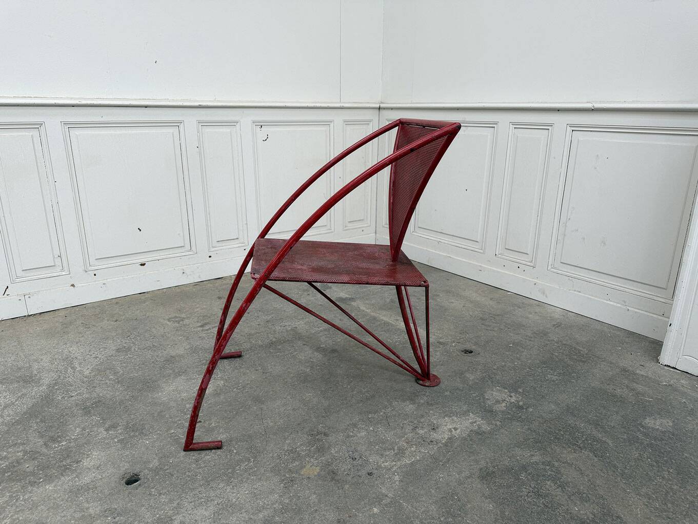 Fauteuil design rouge 1950