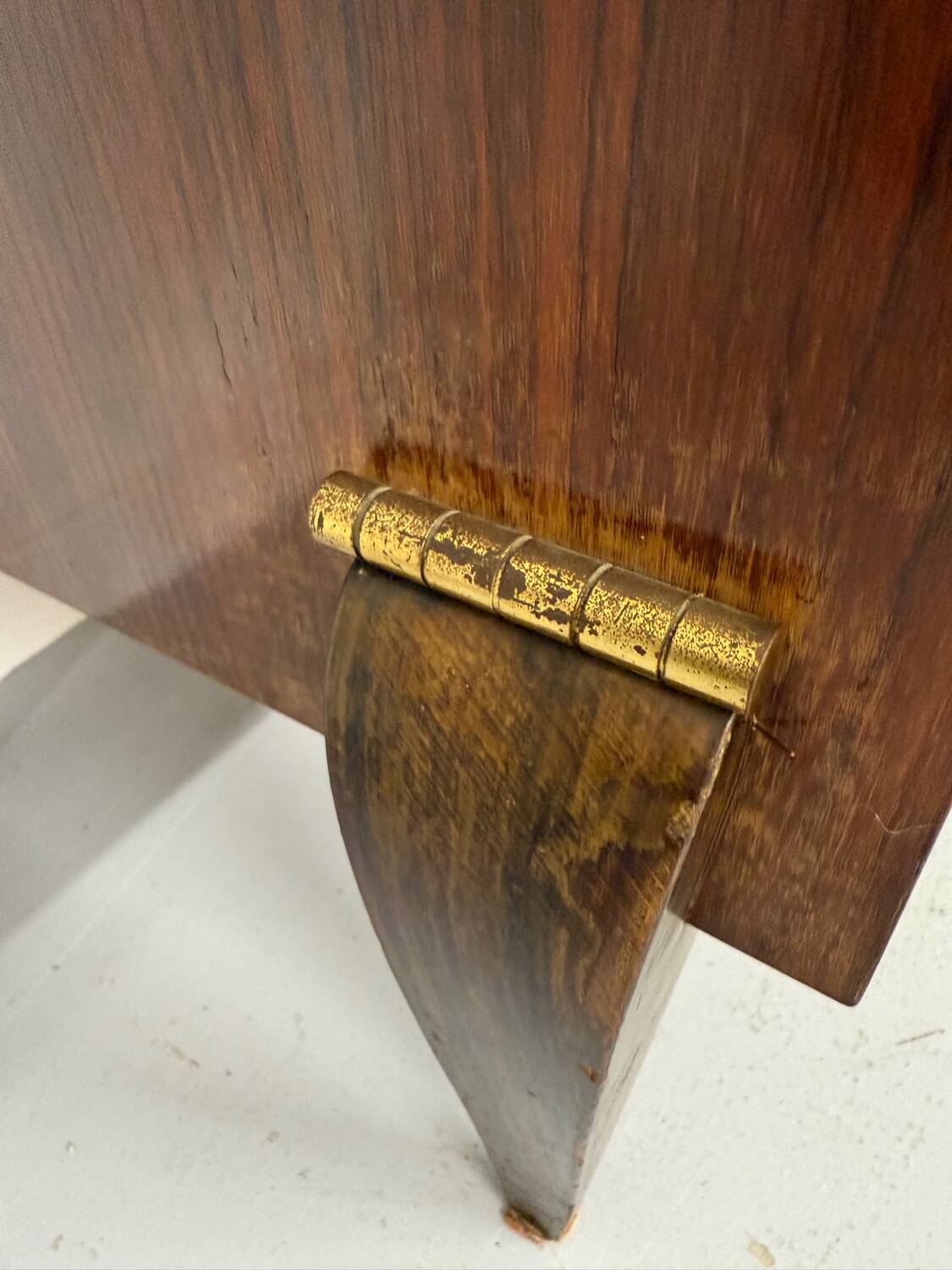 Antique art deco sideboard from the 1930s with veneered wood and bronze insert