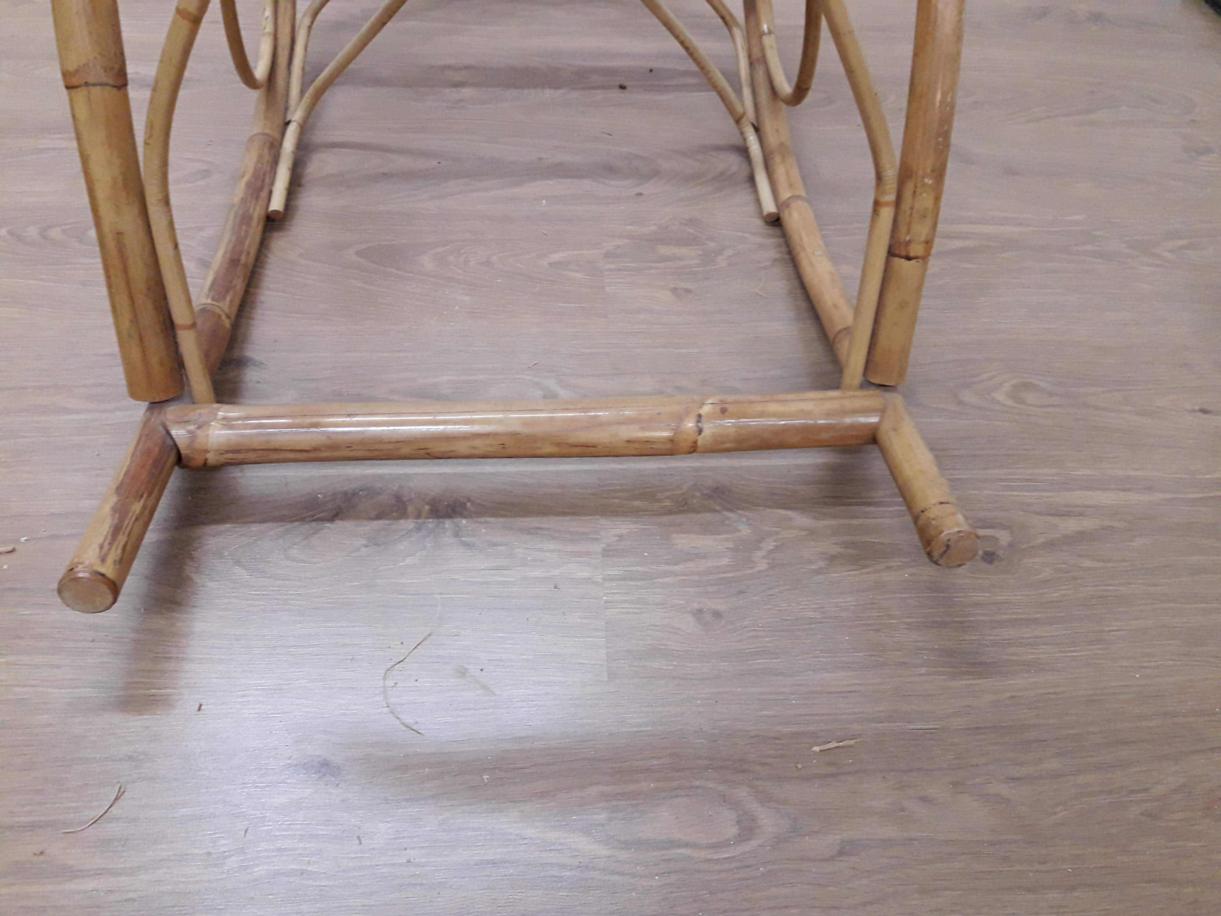 Rotin and bamboo rocking-chair