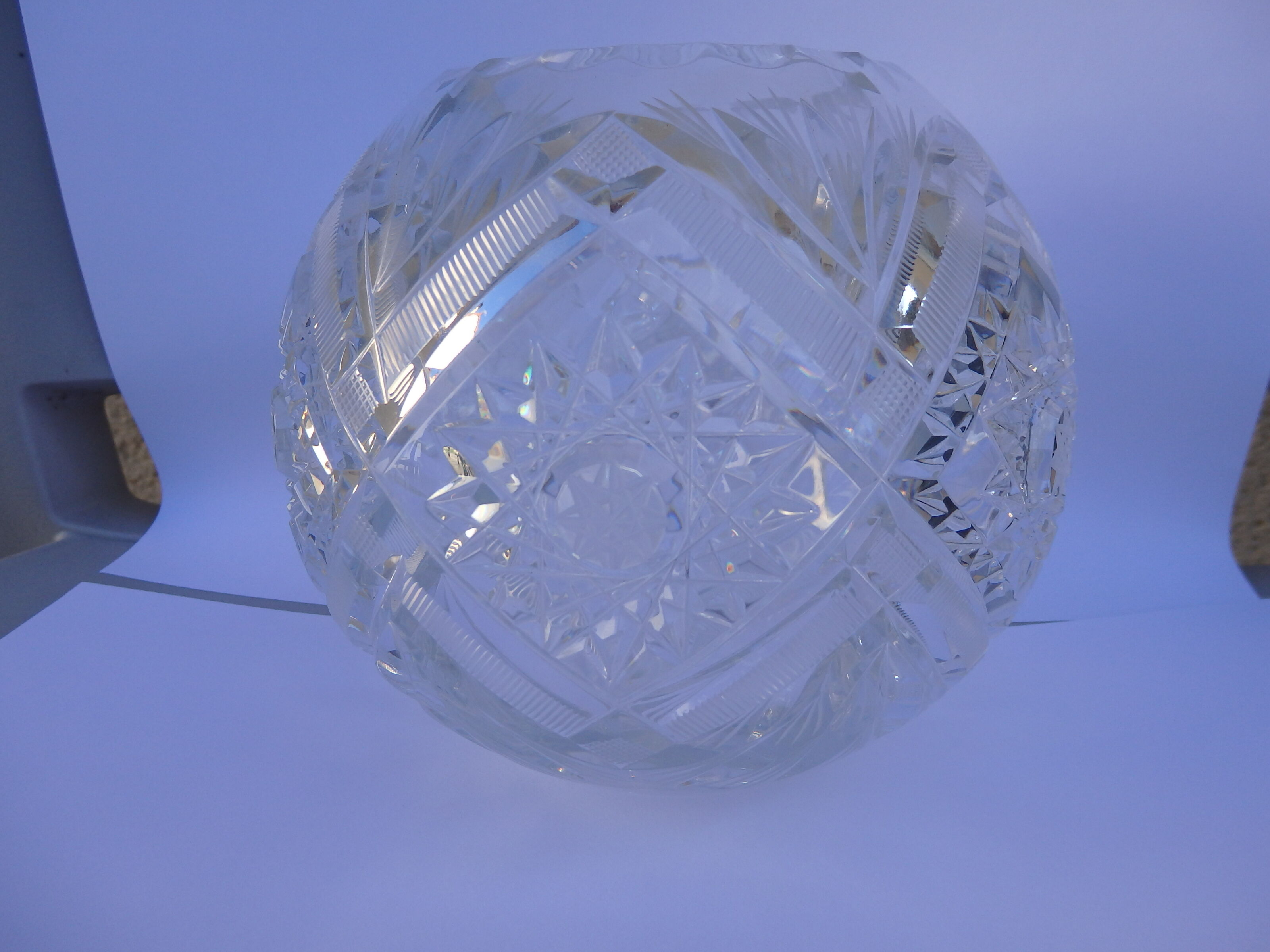 Crystal vase round ball