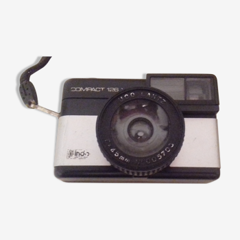 Compact camera 126 xr