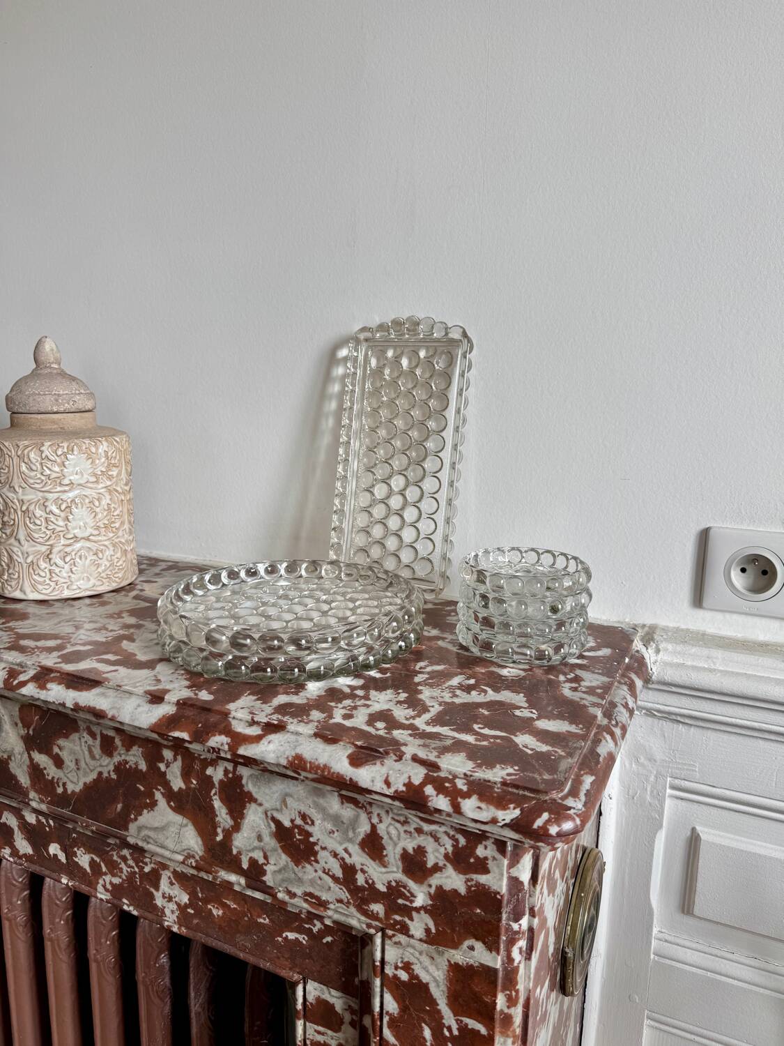 Service de table en verre texturé bullé