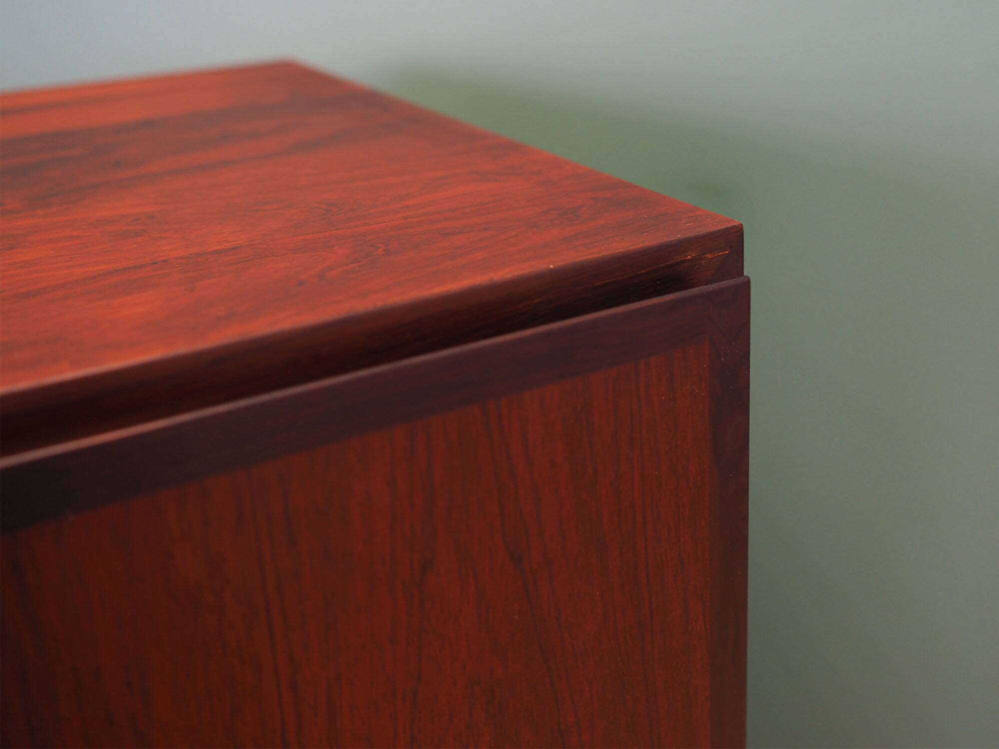 Cabinet en palissandre, design danois, années 1960, fabricant : Omann Jun