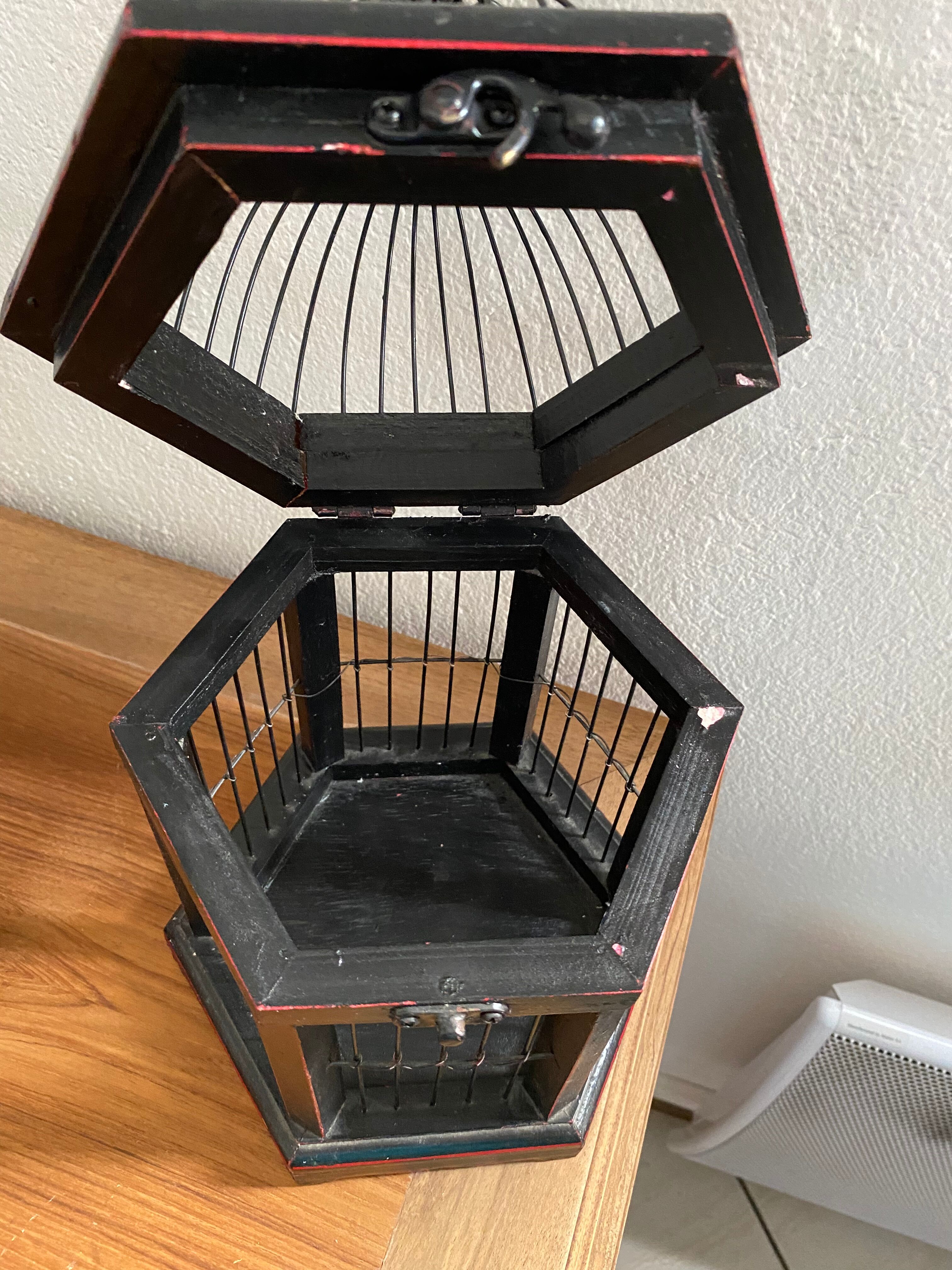 Asian style bird cage
