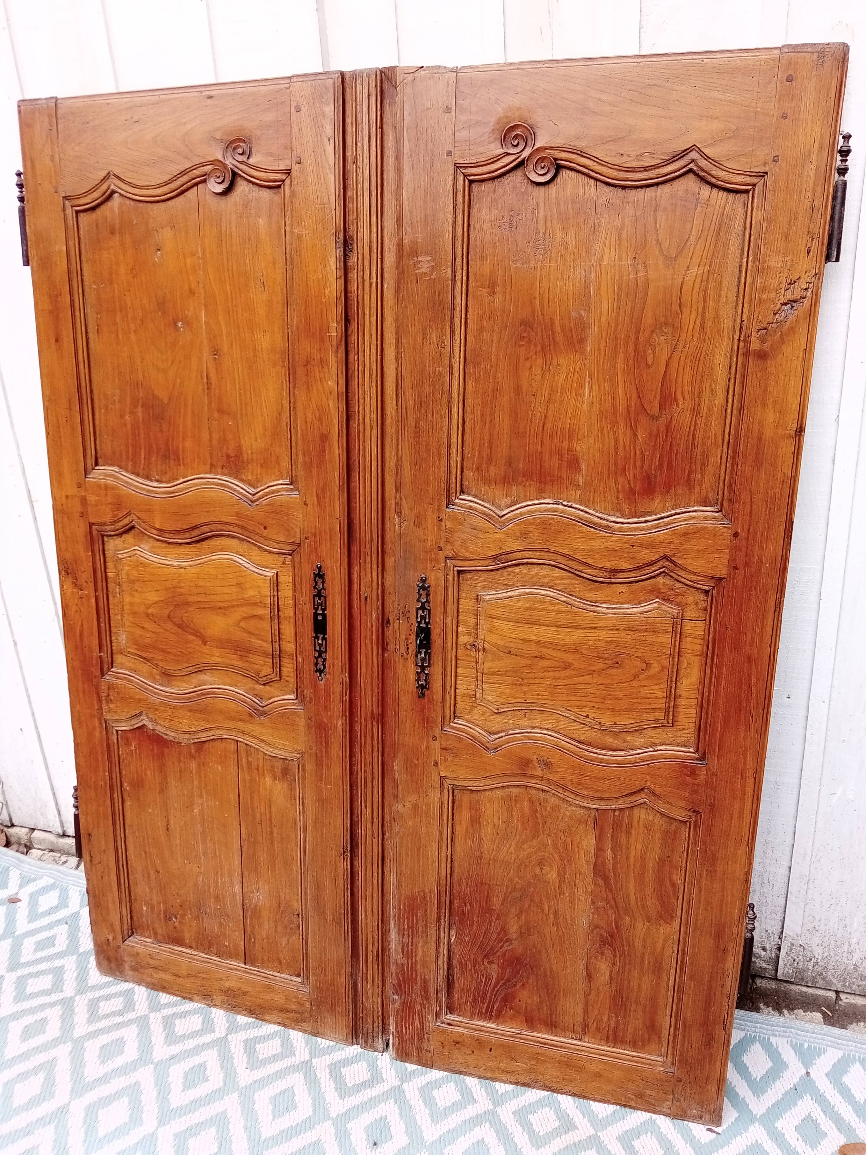Pair of solid oak doors