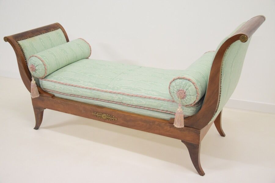 Empire-style gondola bench 19th