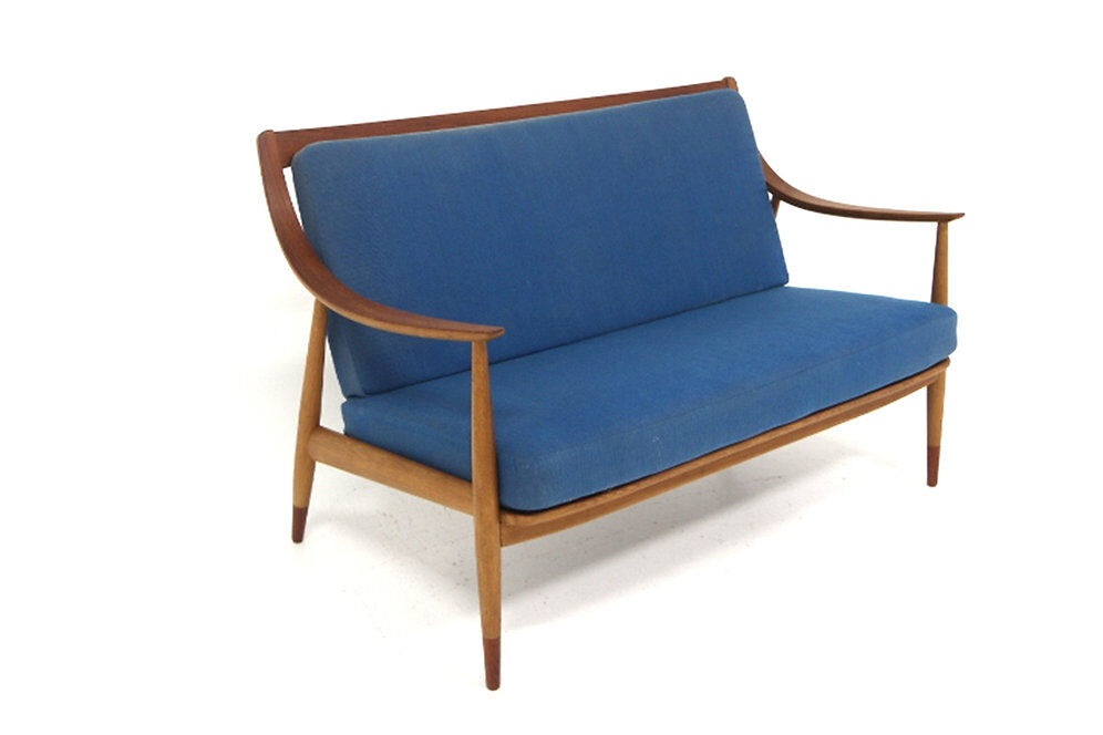 “FD144” sofa, Peter Hvidt & Mølgaard-Nielsen, France & Søn, Denmark, 1950