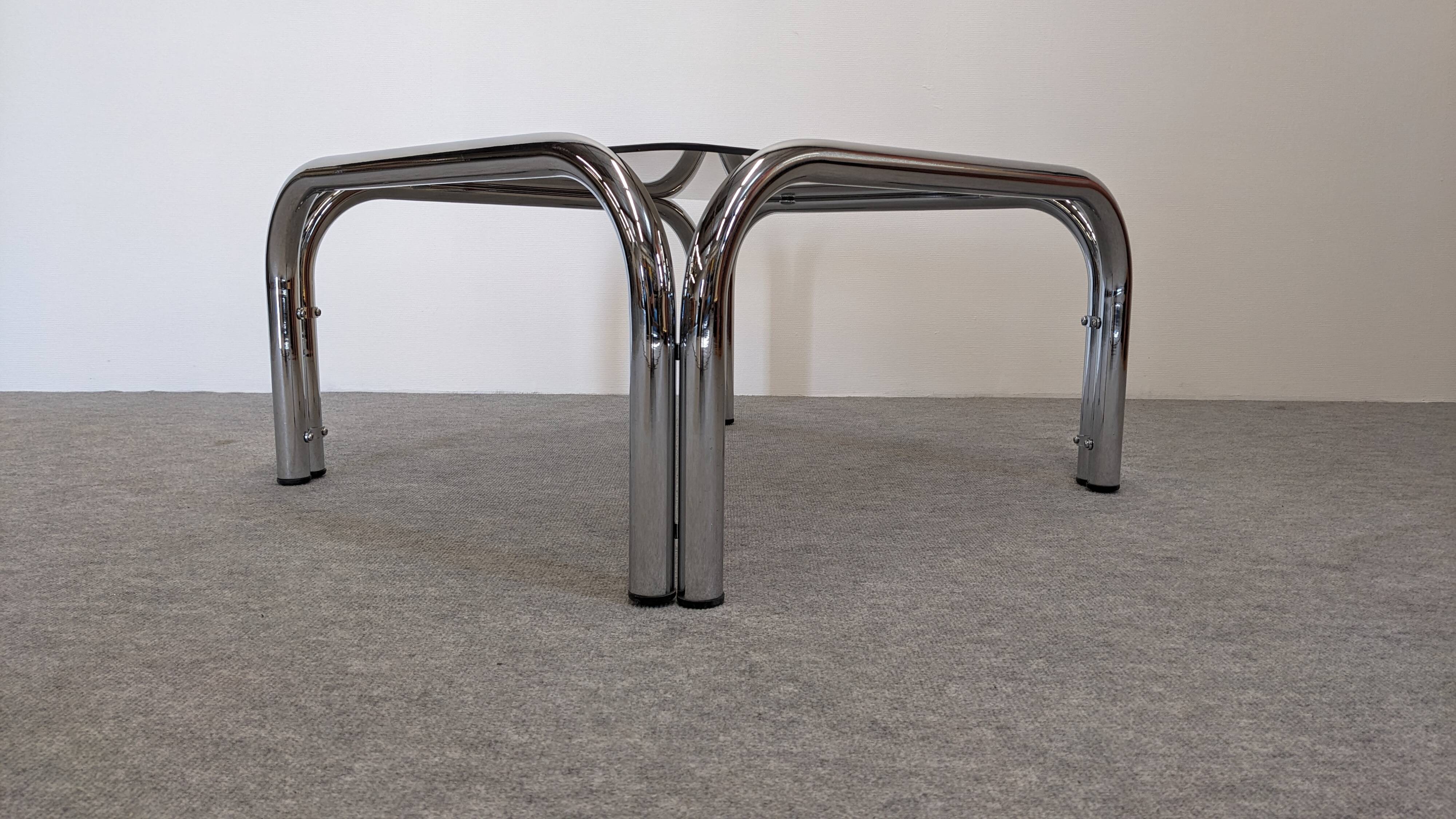 Space age tubular coffee table in smoked glass from the 60s/70s