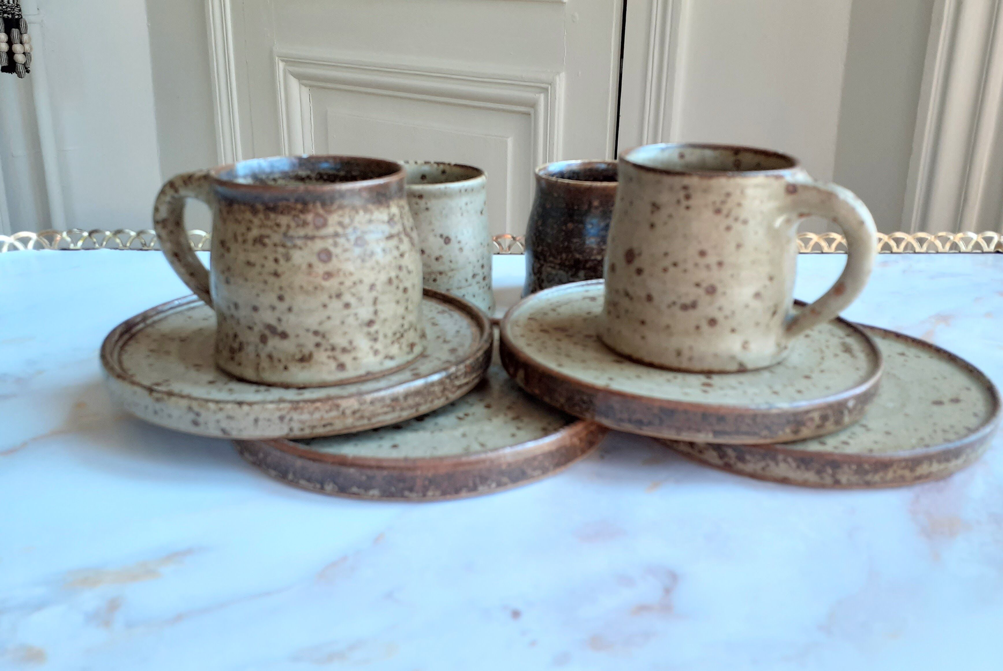 Service de tasses à café vintage en grès