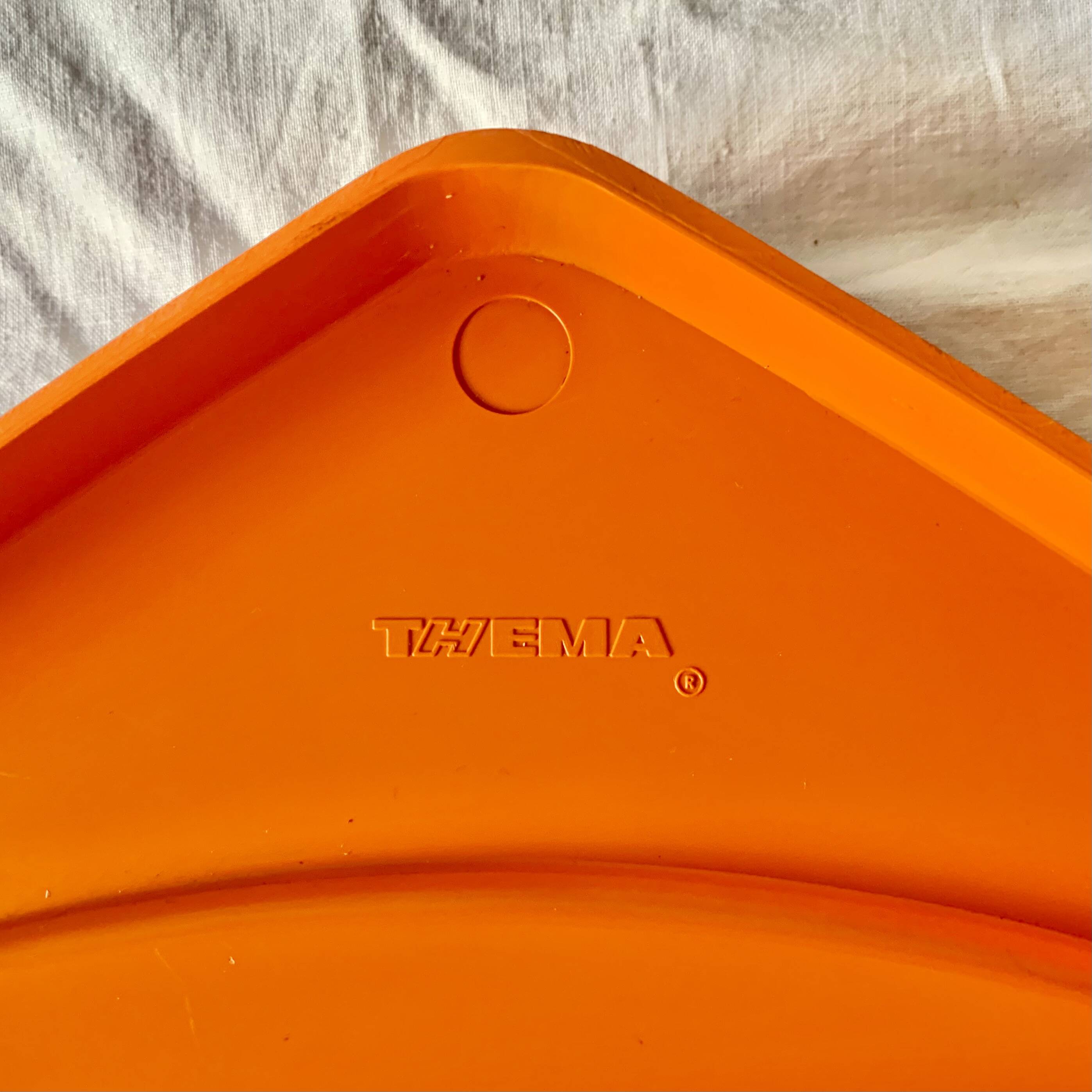 Space Age mirror in orange plastic Thema - made in Italy - 60 cm