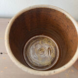 Stoneware pot holder