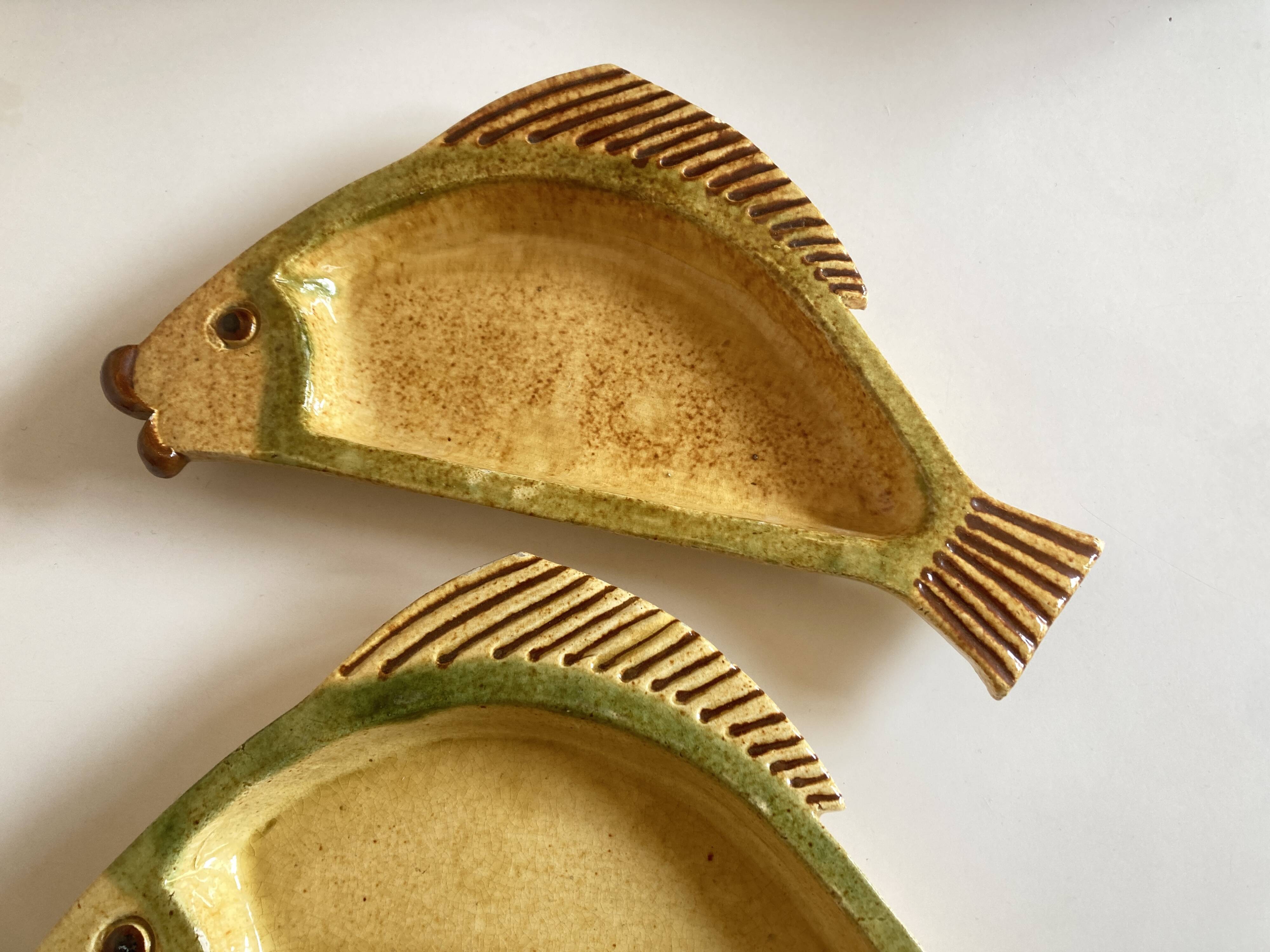 Pair of fish dishes Vallauris 1850 Atelier Cerenne Vallauris