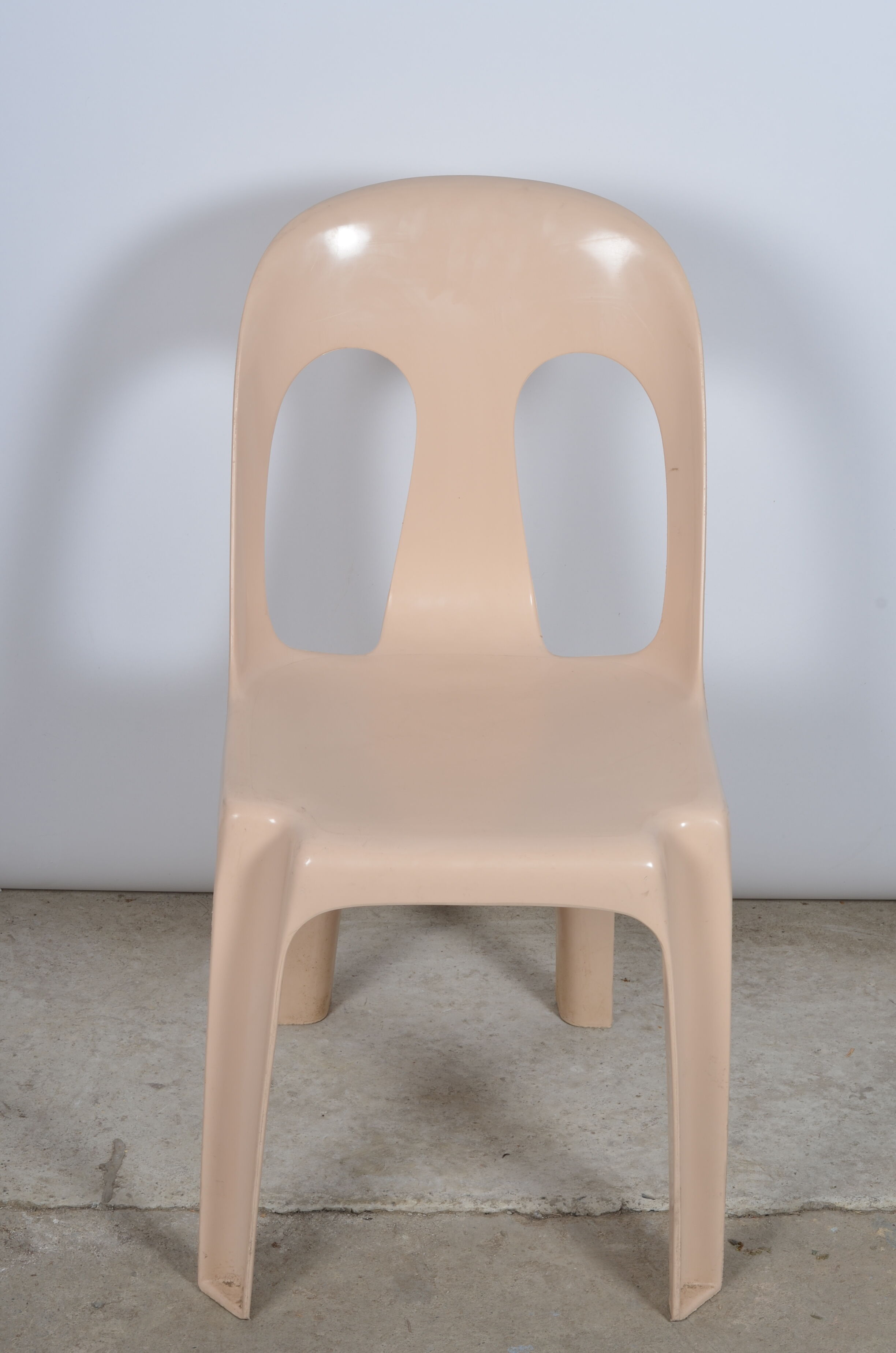 Monobloc chair Henry Massonnet